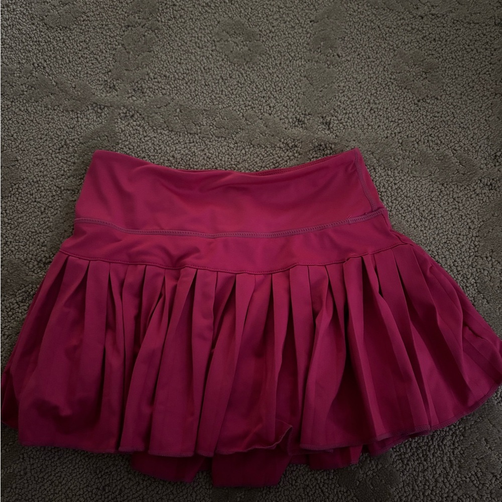 Elegant Pink Pleated Skirt
